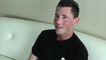 play Xxx pe plaja cu o adolescenta frumoasa buna de sex
