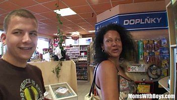 play XXX video with two sexcitizens having sex under direction
