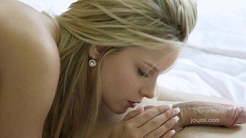 play Xnxx xnxx-Filme mit Blondinen, die Schwänze lutschen und Schwänze lecken