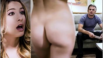 play Er steckte einem sehr begabten Mann einen Ring an den Penis, damit es nicht böse endete