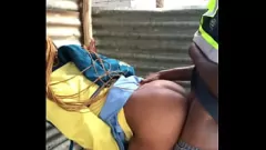 play Black Messias's Exotic Outdoor Encounter: Pussylicking en Cumshot voor nachtwacht